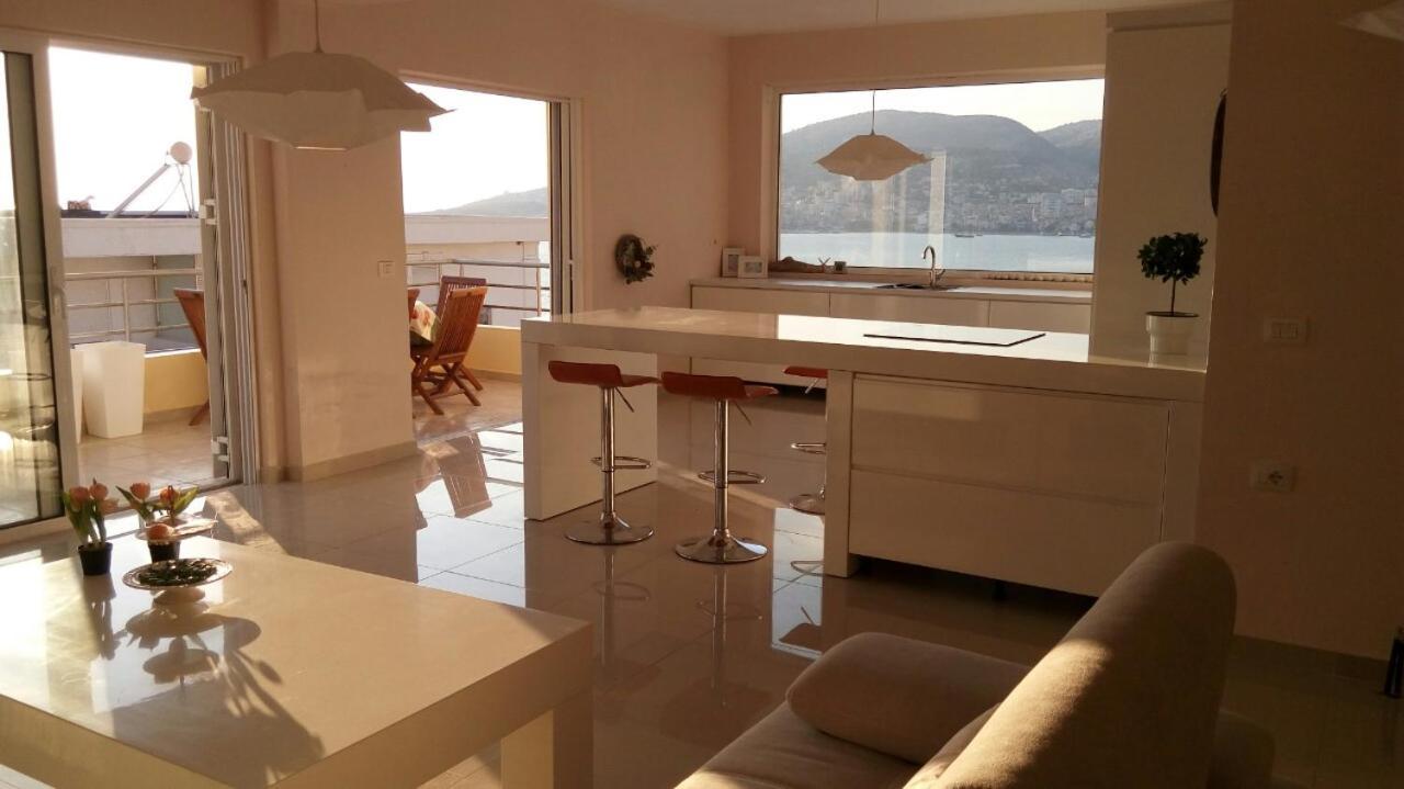 Marianna'S Luxury Apartment Sarandë Buitenkant foto