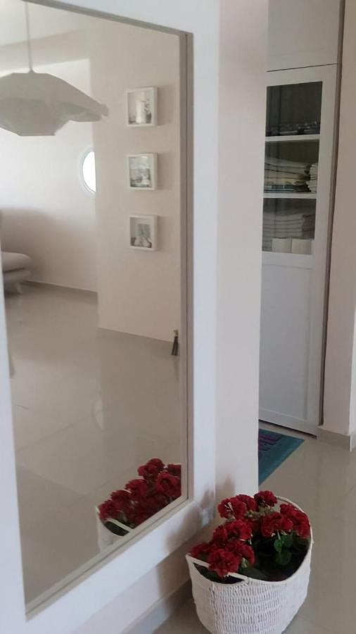 Marianna'S Luxury Apartment Sarandë Buitenkant foto