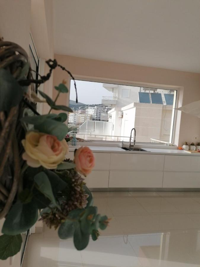Marianna'S Luxury Apartment Sarandë Buitenkant foto